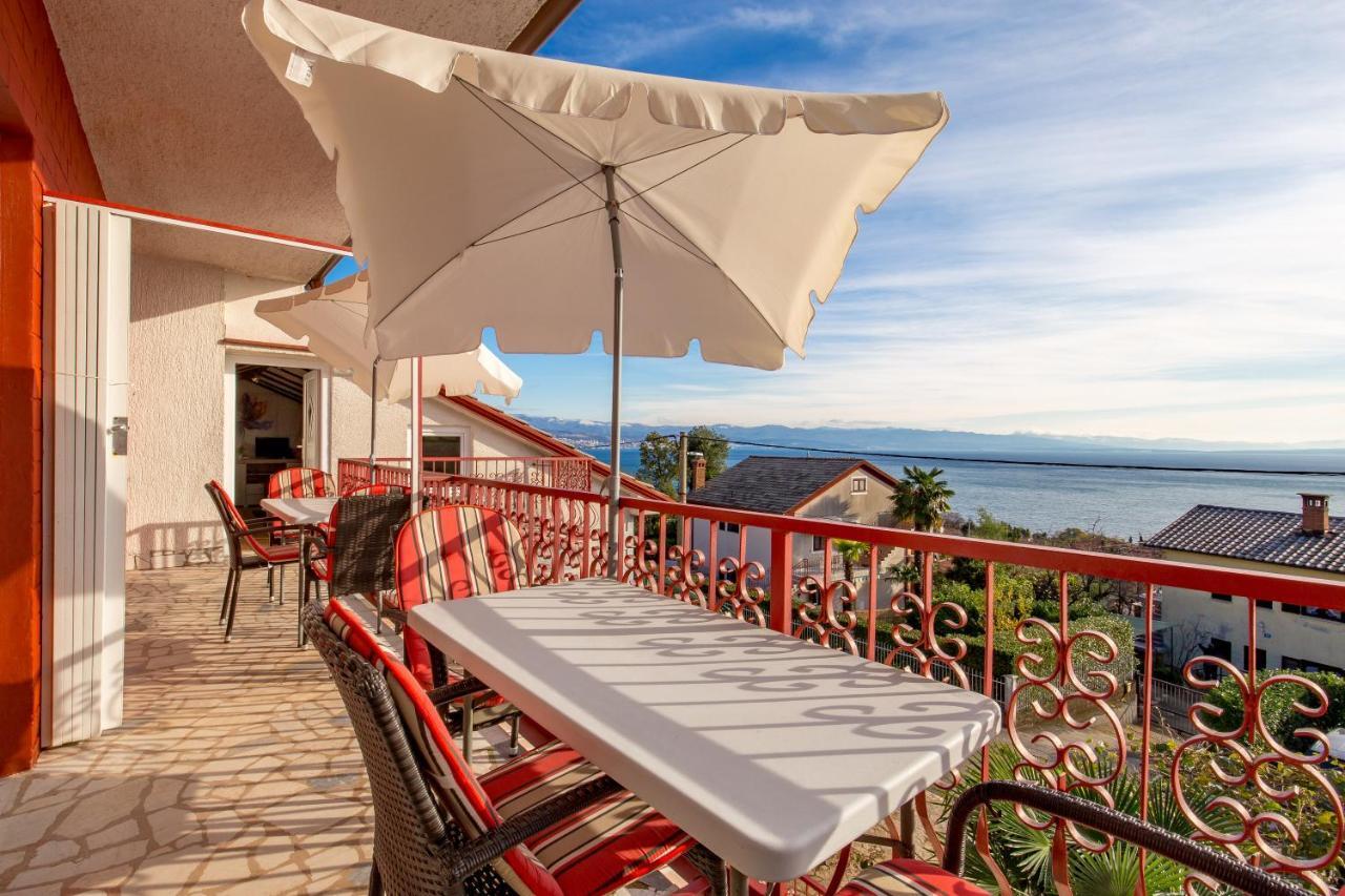Holiday House Marica Lovran Exterior foto